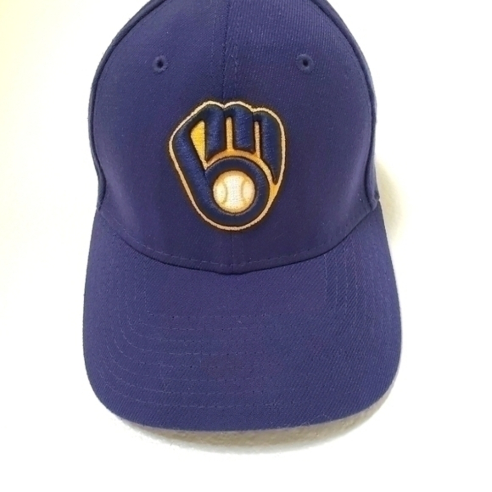 Milwaukee Brewers Navy Baseball Cap Small Medium Hat Genuine MLB Merchandise‎